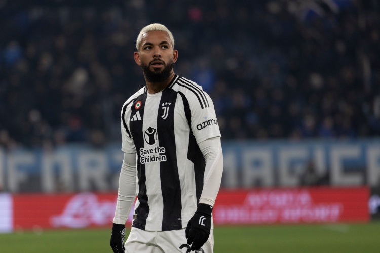 迪马:道格拉斯-路易斯租借+强制买断+浮动条款的总价为3250万欧