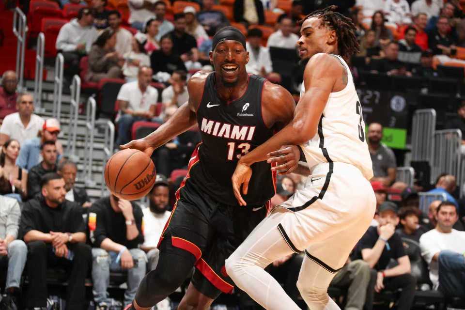 电竞世界杯-热火3人20+大胜送篮网9连败 阿德巴约23+9+6希罗22分