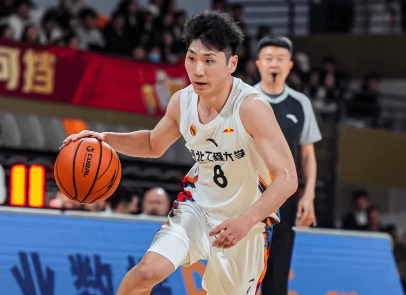 ewc电竞世界杯-CUBAL东北赛区:刘铭轩23分,河北工程74-63战胜哈尔滨体院